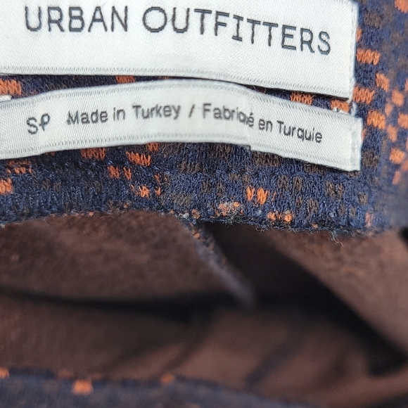 Urban Outfitters Cara High-Waisted KickFlare Patterned Pant Size S - Picture 10 of 16